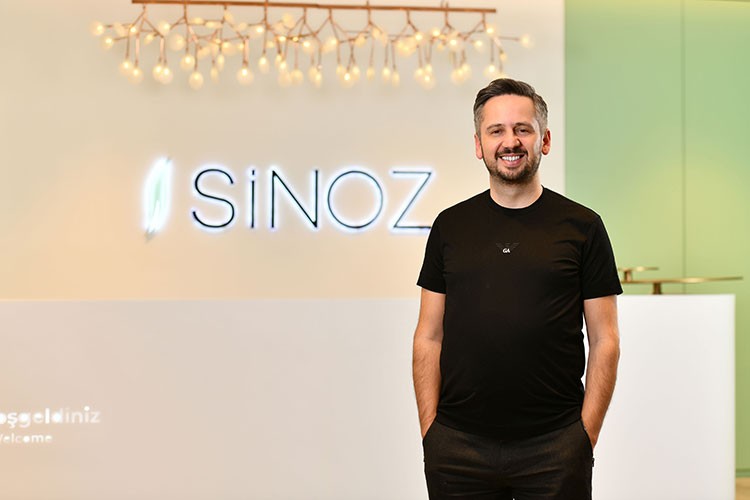 SİNOZ KOZMETİK GRUP ŞİRKETLERİ ARTIK TEK ÇATI ALTINDA! 
