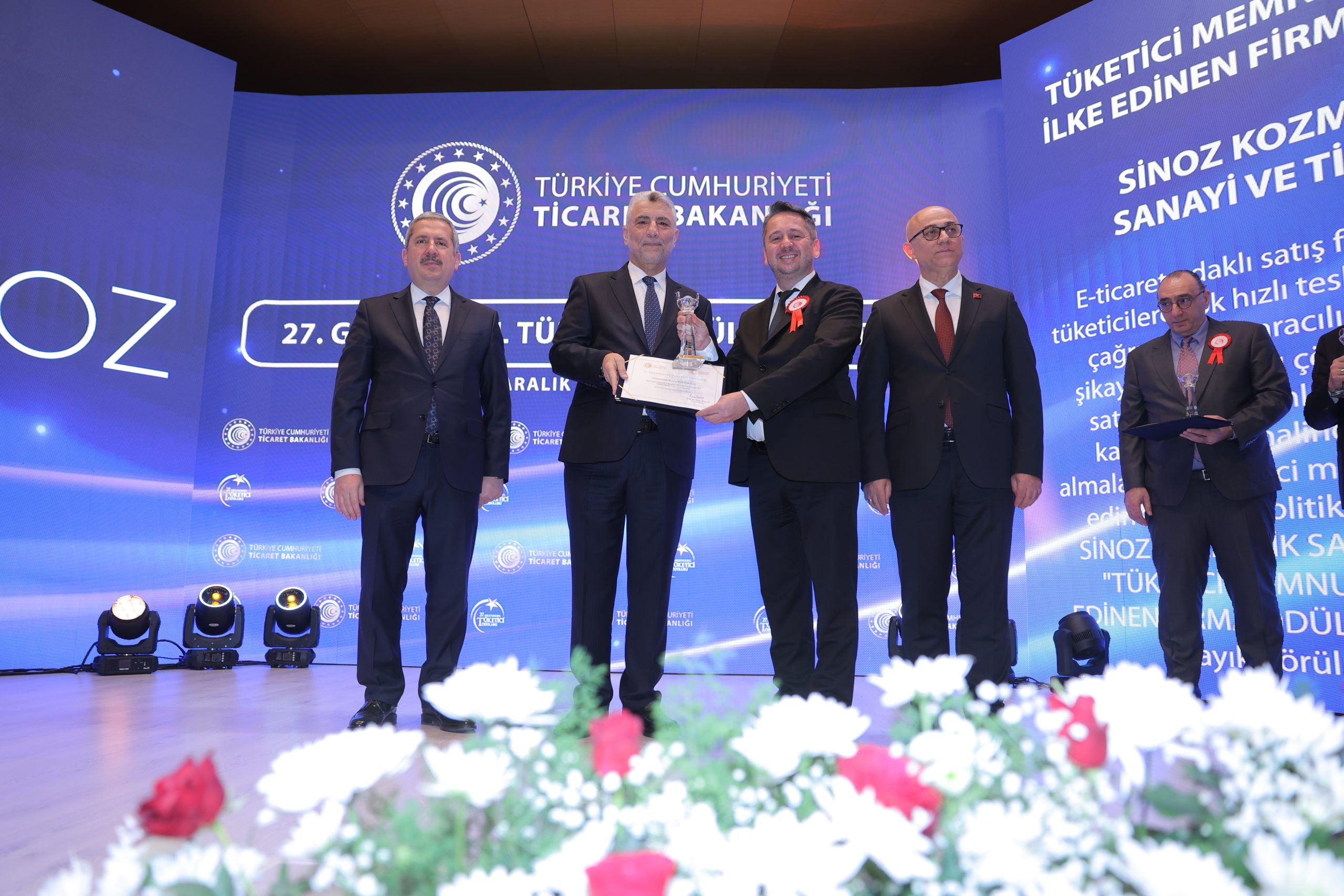 Sinoz Kozmetik, tüketici memnuniyetinde zirveye oturdu