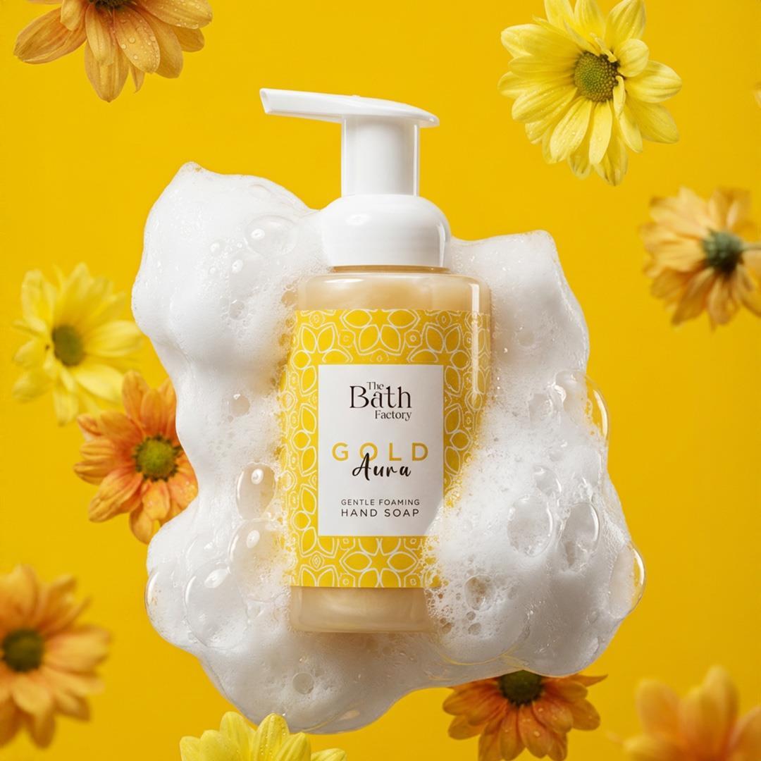 The Bath Factory Gold Aura Vücut Peelingi + Gold Aura Duş Jeli + Gold Aura Köpük Sabun