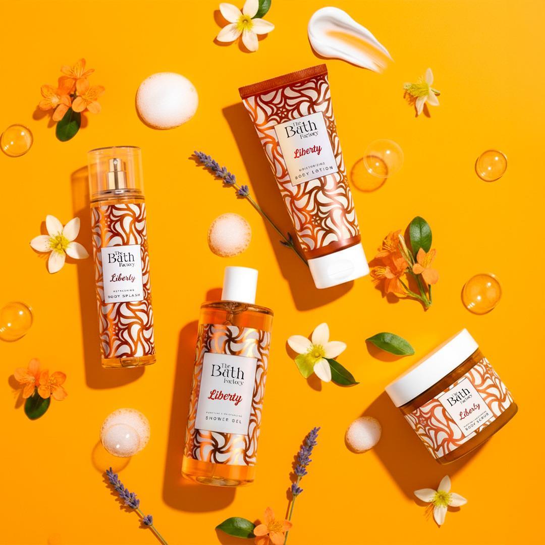 The Bath Factory Liberty Duş Jeli + Vücut Peelingi + Vücut Spreyi + Vücut Losyonu