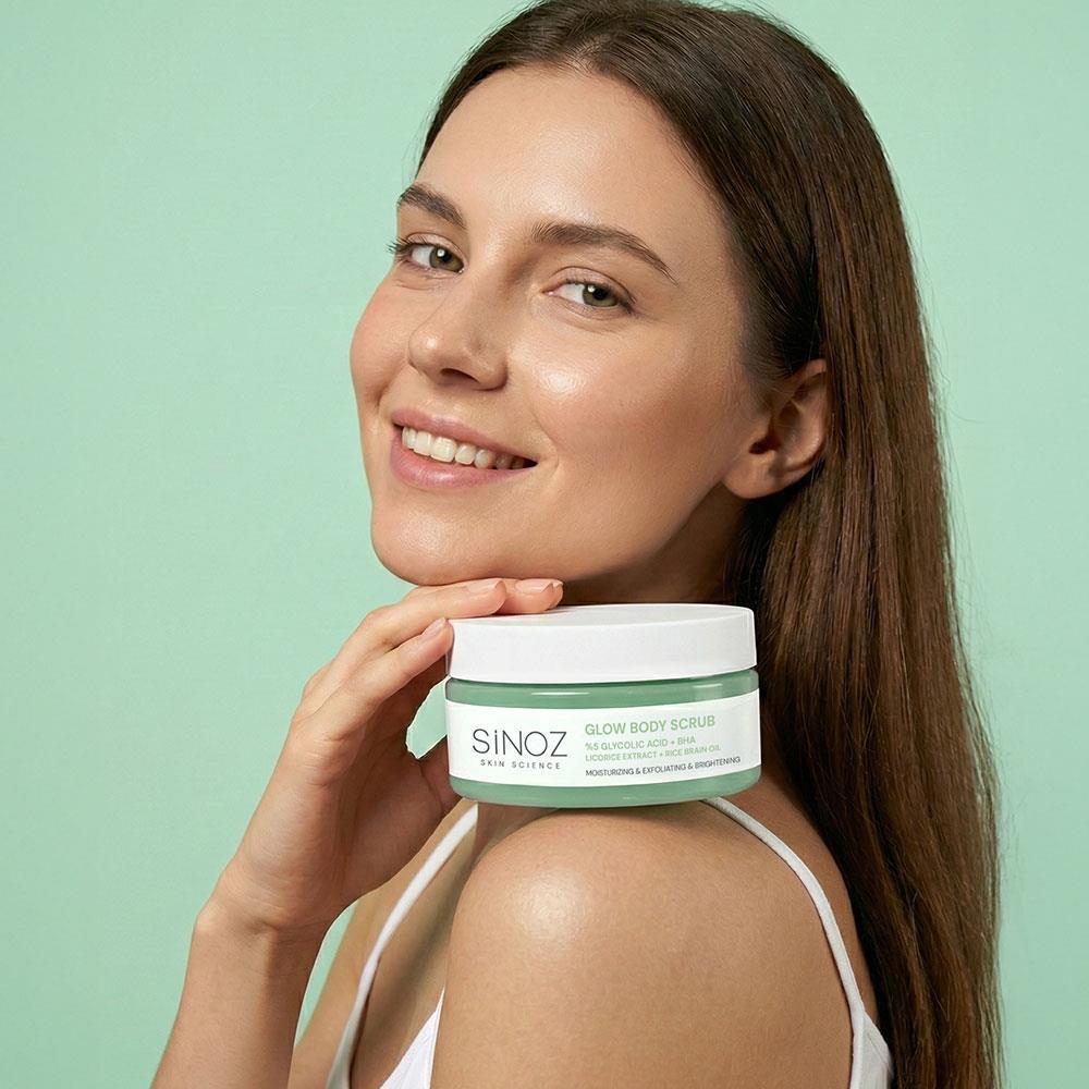 Sinoz Nemlendirici Arındırıcı ve Aydınlatıcı Glow Vücut Peelingi %5 Glikolik Asit 200 gr