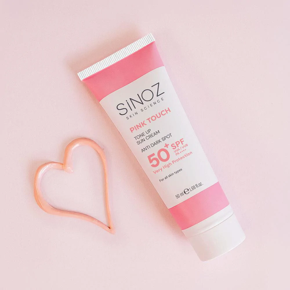 Sinoz Pink Touch Aydınlatıcı SPF50+ Pembe Güneş Kremi - Tüm Cilt Tipleri 50 ml