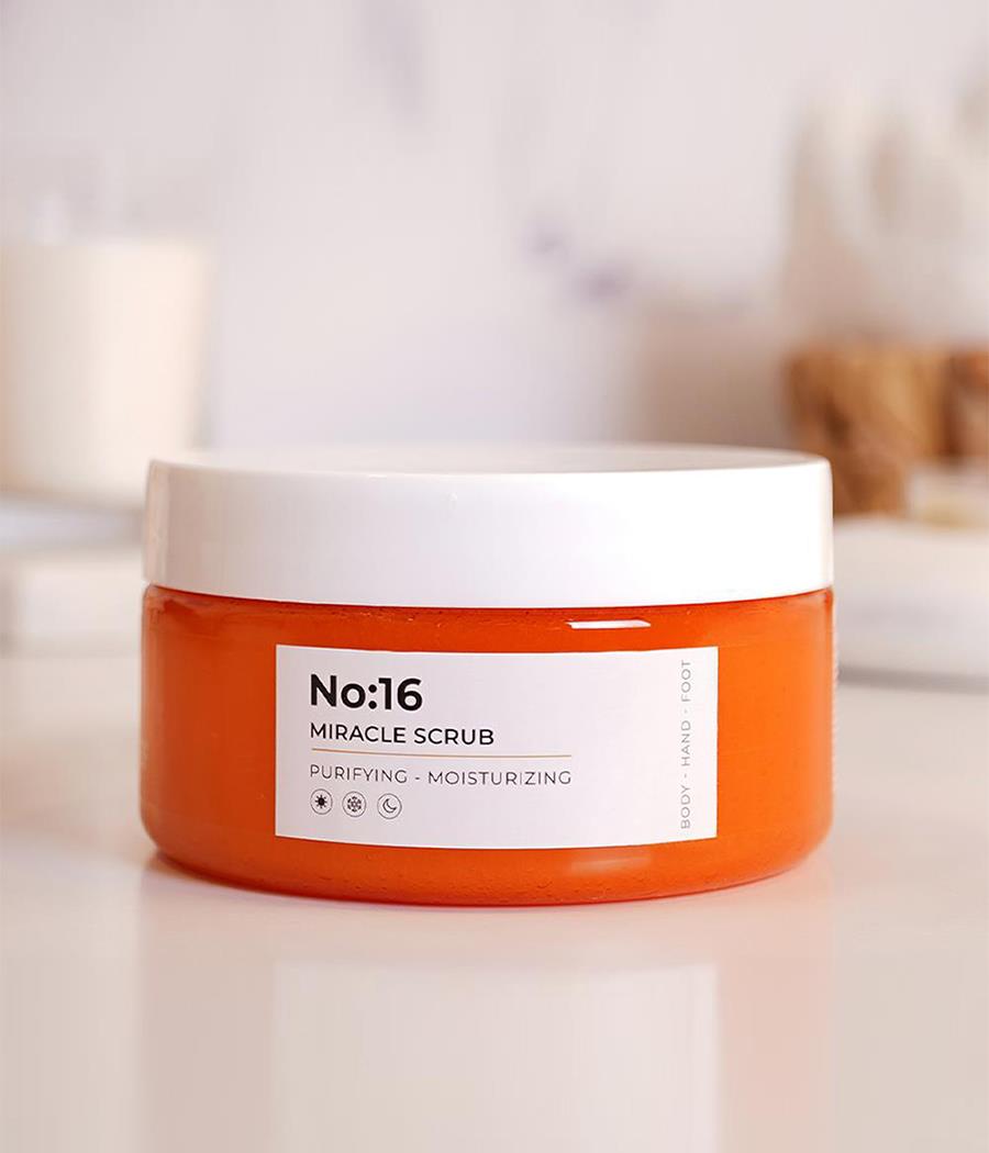 Sinoz No:16 Yoğun Nemlendirici, Besleyici ve Arındırıcı Vücut Peelingi 300 gr