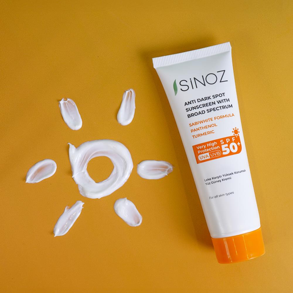 Sinoz Spf 50+ Leke Karşıtı Yüksek Koruyucu Yüz Güneş Kremi 50 ml Normal ve Kuru Ciltler İçin